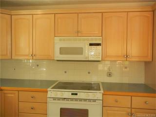 20 Esterly Farms Rd, Madison CT  06443-2278 exterior