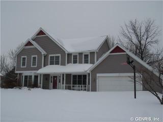 308 Gnage Ln, Rochester, NY 14612-3200