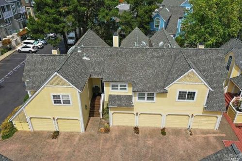 260 Marina Village Way, Benicia, CA 94510-3251