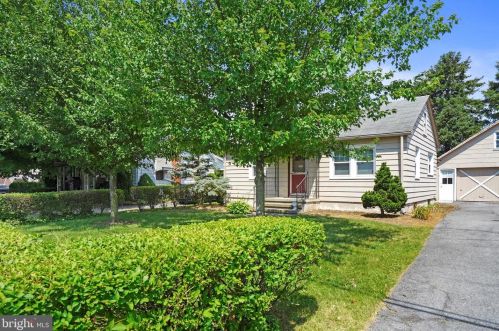 337 Kindt Corner Rd, Dauberville, PA 19533-8624