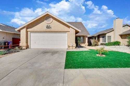 16774 Highgate Cir, Victorville, CA 92395-5796