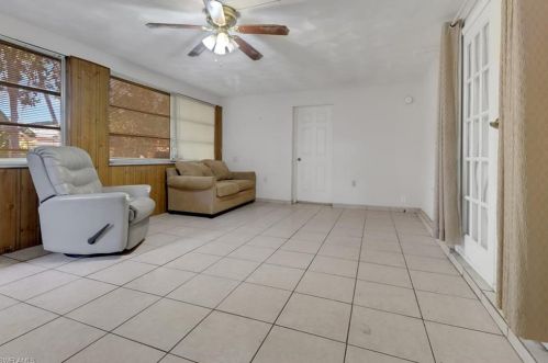 2281 44th Ter, Naples FL  34116-6474 exterior