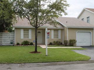 14612 142nd Ct, Miami, FL 33186-7200