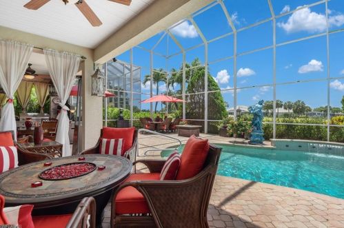 2007 Morning Sun Ln, Naples, FL 34119-3326