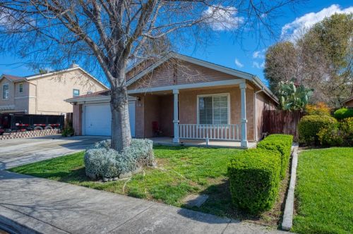 432 Eider Dr, Grayson, CA 95363-9015