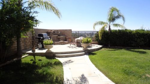 22370 Homestead Pl, Santa Clarita, CA 91350-3673
