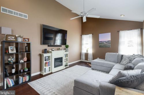 71 Easton Dr, Erial NJ  08081-4345 exterior