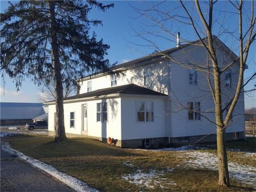 40 Callahan Rd, Greenville, PA 16125-9633
