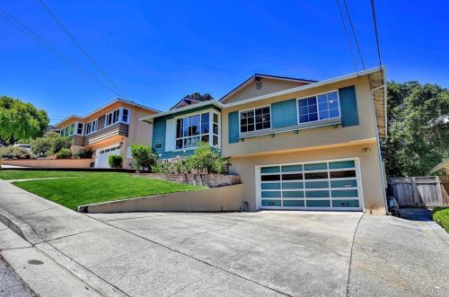 311 Lowell Ave, San Bruno, CA 94066-4012