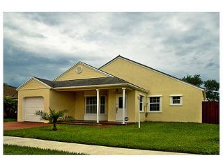 14341 159th Ter, Miami, FL 33177-6869