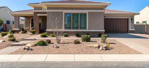 6880 Portland Ave, Gilbert, AZ 85298