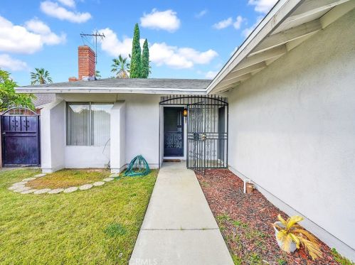 6111 Rimbank Ave, Pico Rivera, CA 90660-3363