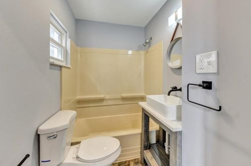 234 Bigham St, Pittsburgh PA  15211-1432 exterior