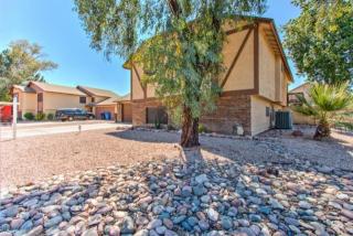 1136 Palm St, Gilbert, AZ 85234-3338