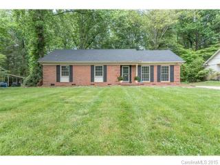 6024 Colchester Pl, Charlotte, NC 28210-5406
