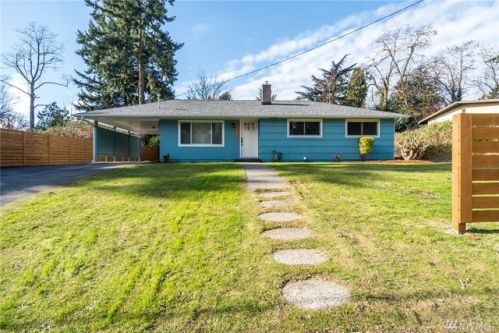 20127 14 Ave, Seattle WA  98198-3376 exterior