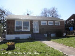 2411 Durham St, Roanoke VA  24012-2101 exterior