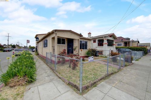 1136 92 Ave, Oakland CA 94603-1358 exterior
