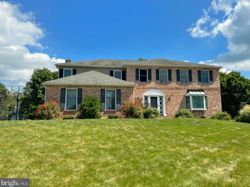 60 Brian Rd, Gilbertsville, PA 19525-9160