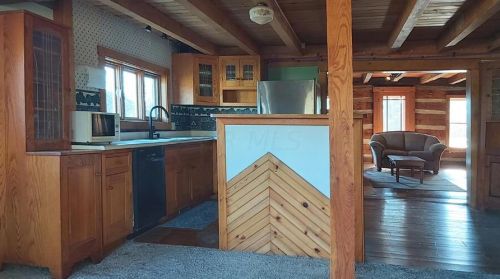 2808 Shade Creek Rd, Guysville, OH 45735-9536