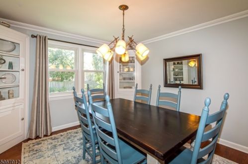 416 Manor Ave, Cranford NJ  07016-2036 exterior