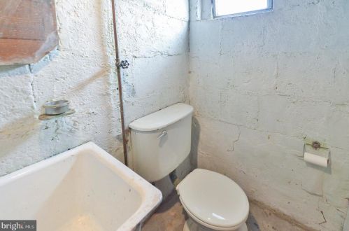 266 Park Ave, Camden NJ  08108-2921 exterior