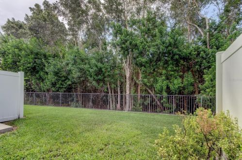 616 Black Lion Dr, Saint Petersburg, FL 33716-3474