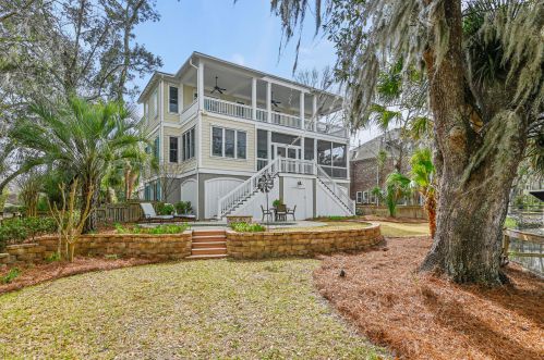 3540 Henrietta Hartford Rd, Mount Pleasant SC  29466-7003 exterior