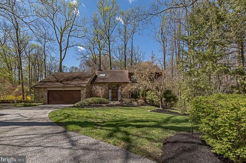 1006 Gwilym Cir, Berwyn, PA 19312-2237