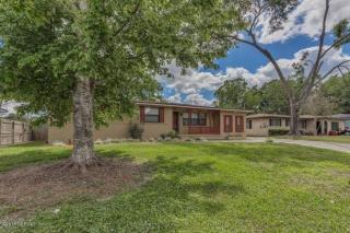 6524 Solandra Dr, Jacksonville, FL 32210-7032