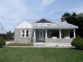 4 Merrymack Dr, Medway, OH 45341-1116