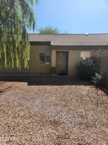 2135 St Pedro Ave, Casa Grande AZ  85122-6363 exterior