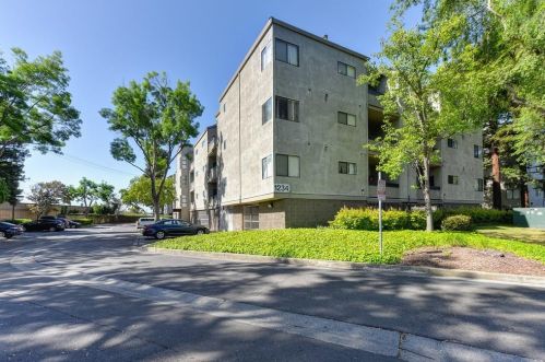 1234 Stanhope Ln, Hayward CA  94545-2669 exterior