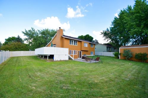 1417 Laurel Ave, Grey Cloud Island, MN 55071-1480