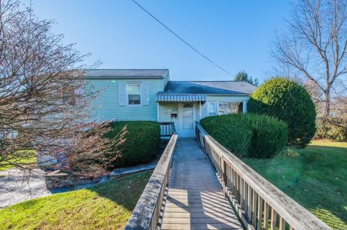 41 Joan Rd, New Britain, CT 06053-1405