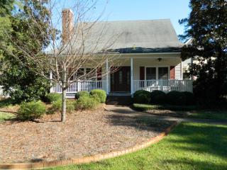 2024 Andrew Ct, Florence SC  29505-3200 exterior