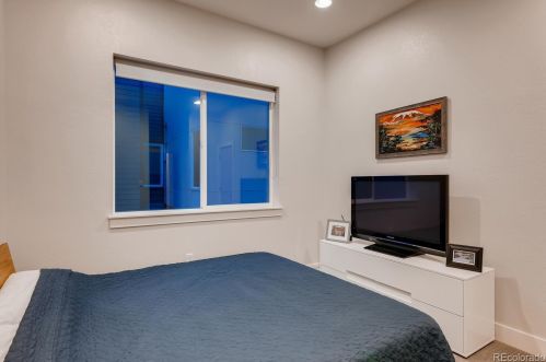 1643 Irving St, Denver CO 80211-3110 exterior