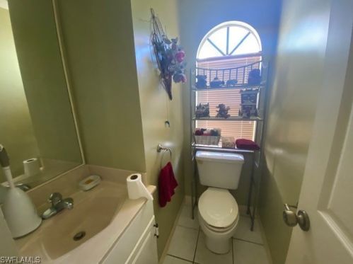 401 Hibiscus Ave, Lehigh Acres FL 33972-6906 exterior