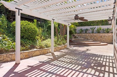 584 Andover Dr, Anaheim CA  92807-4606 exterior