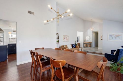 110 Spring Water Way, Folsom CA  95630-2073 exterior