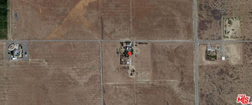 7128 Avenue, Lancaster CA  93536-8808 exterior