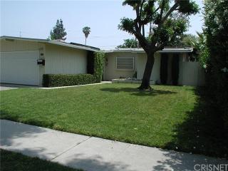 7712 Zelzah Ave, Los Angeles, CA 91335-2244