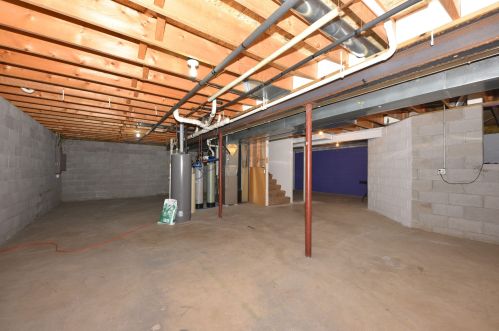 2417 Wallace Lake Rd, West Bend WI  53090-1152 exterior