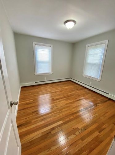 35 Sisson St, Providence RI  02909-4020 exterior