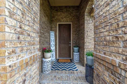 2321 Scott Creek Dr, Oak Point, TX 75068-0109