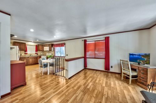 14519 Reed Ave, Truckee CA exterior