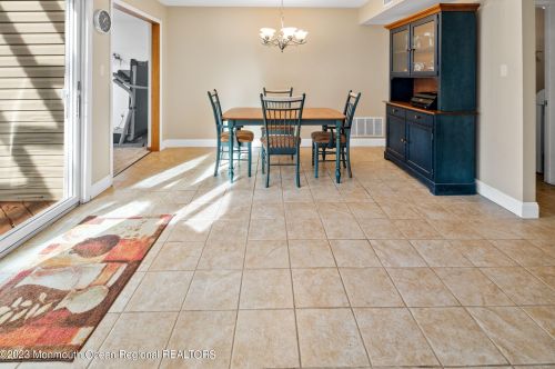 9 Salem Ln, Jackson Twp NJ  08527-1210 exterior