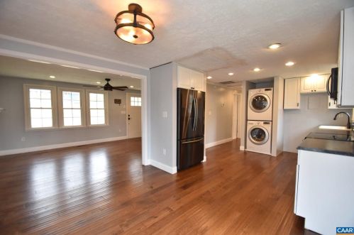 7261 Corville Farm Rd, Crozet VA  22932-3220 exterior