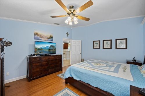 1390 9 Pl, Vero Beach FL 32960-2122 exterior