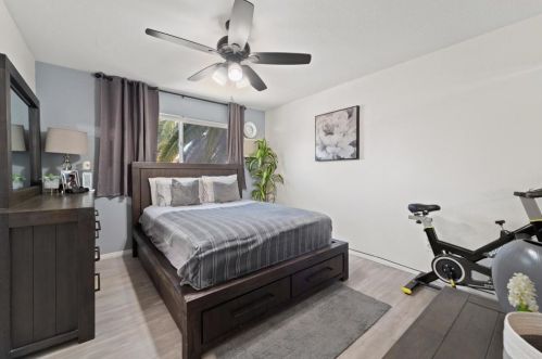903 Jamacha Rd, El Cajon CA  92019-3203 exterior